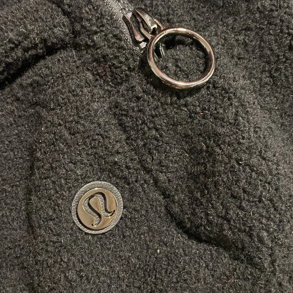 RARE Lululemon On the Beat‎ Belt Bag Black Sherpa 5L